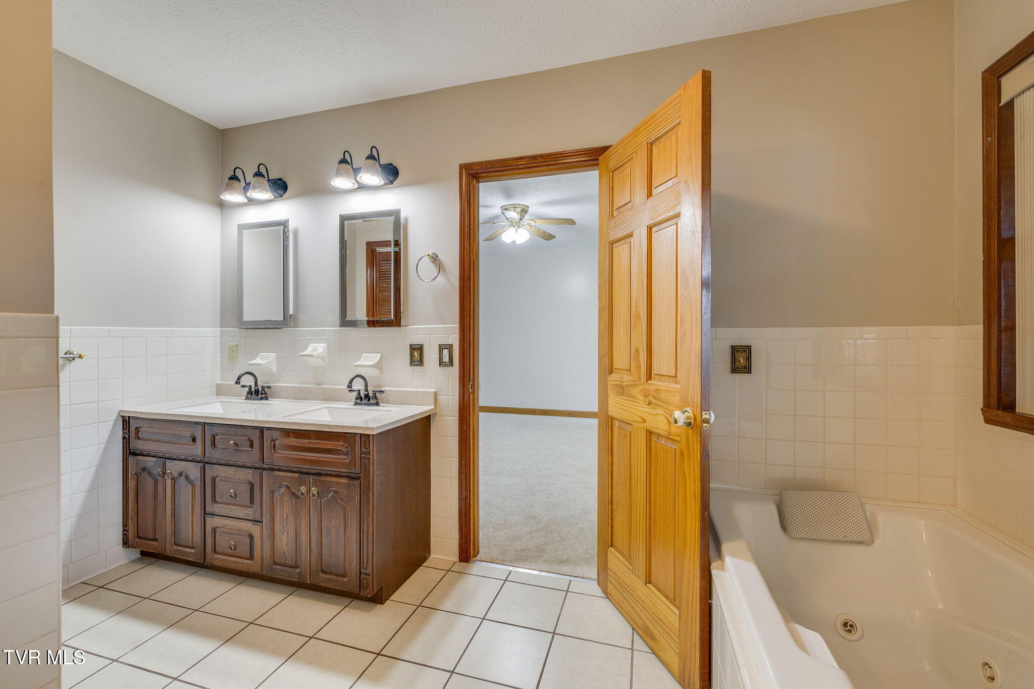 23075 Montego Bay Road Abingdon, VA 24211 - Photo 32 of 61 024