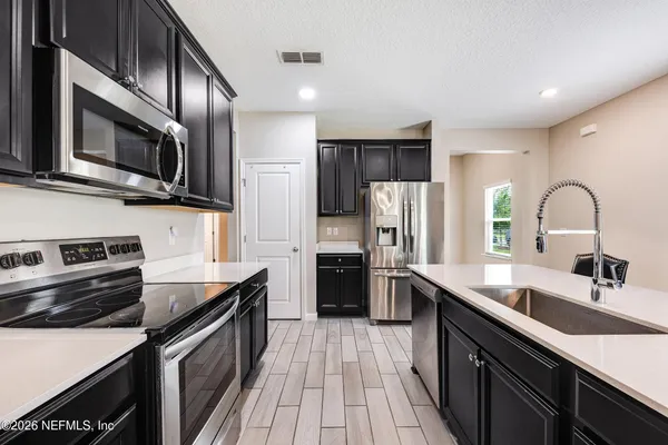 $340,000 | 7361 Hilladale Creek Lane, Jacksonville, FL 32222