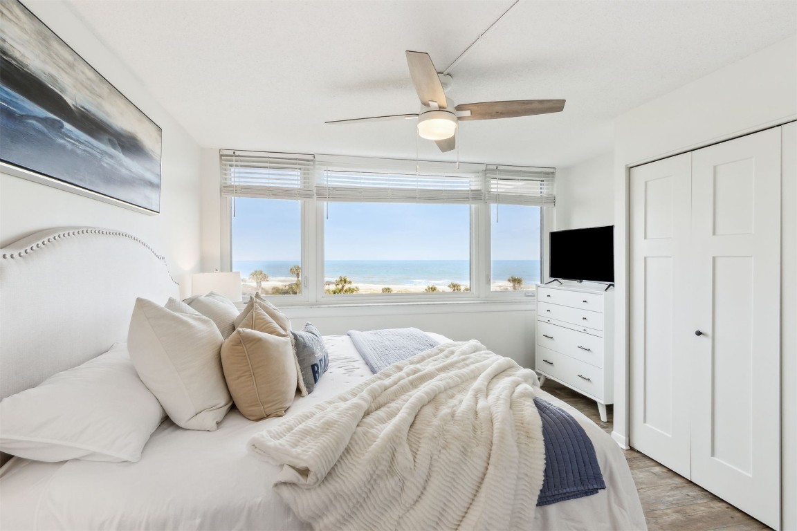 1148 Beach Walker Road, Unit 1148 Fernandina Beach, FL 32034 - Photo 30 of 80 ... a plush king bed