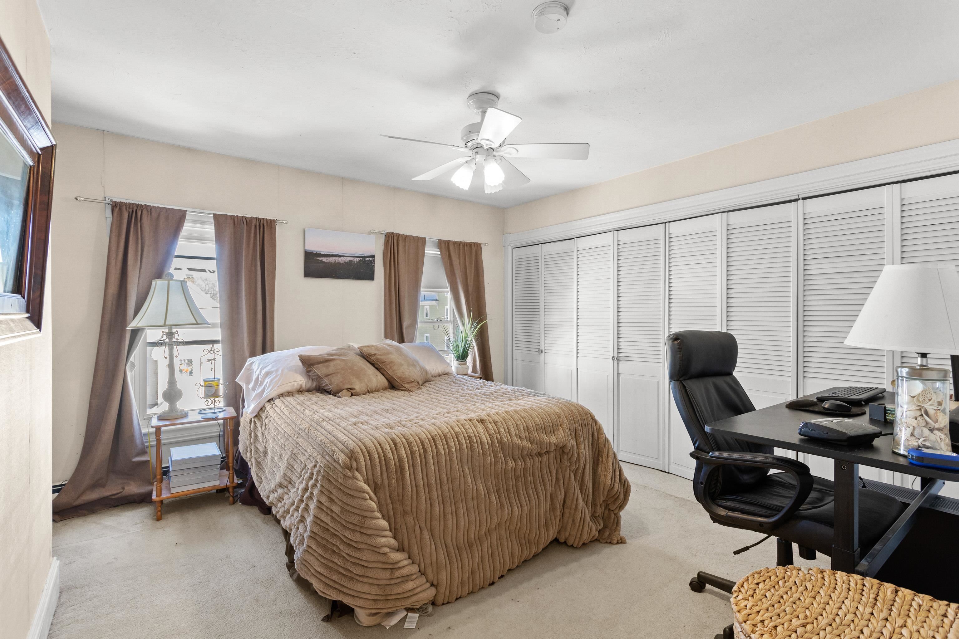 148 Cypress Street Manchester, NH 03103 - Photo 31 of 42