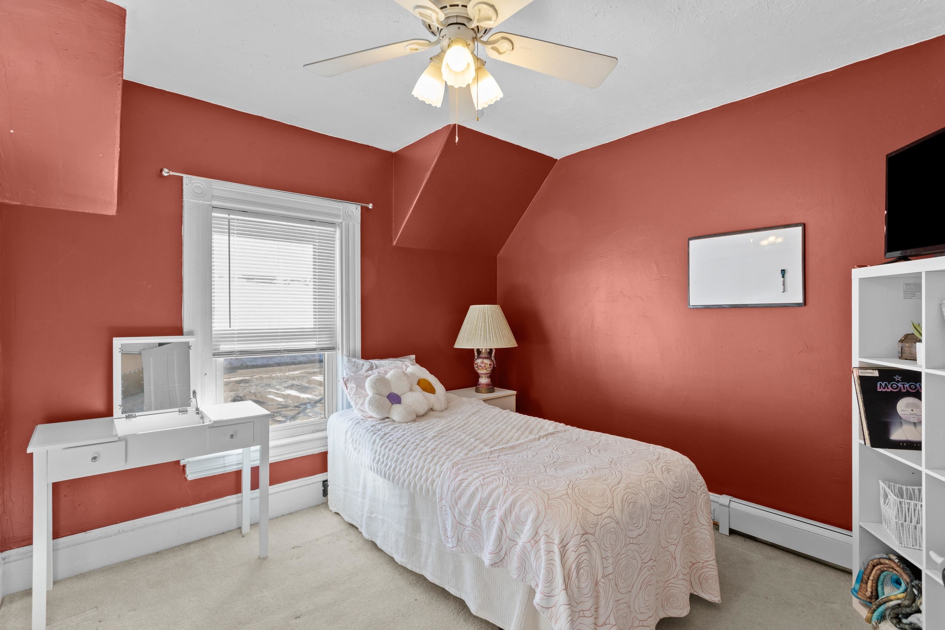 148 Cypress Street Manchester, NH 03103 - Photo 34 of 42