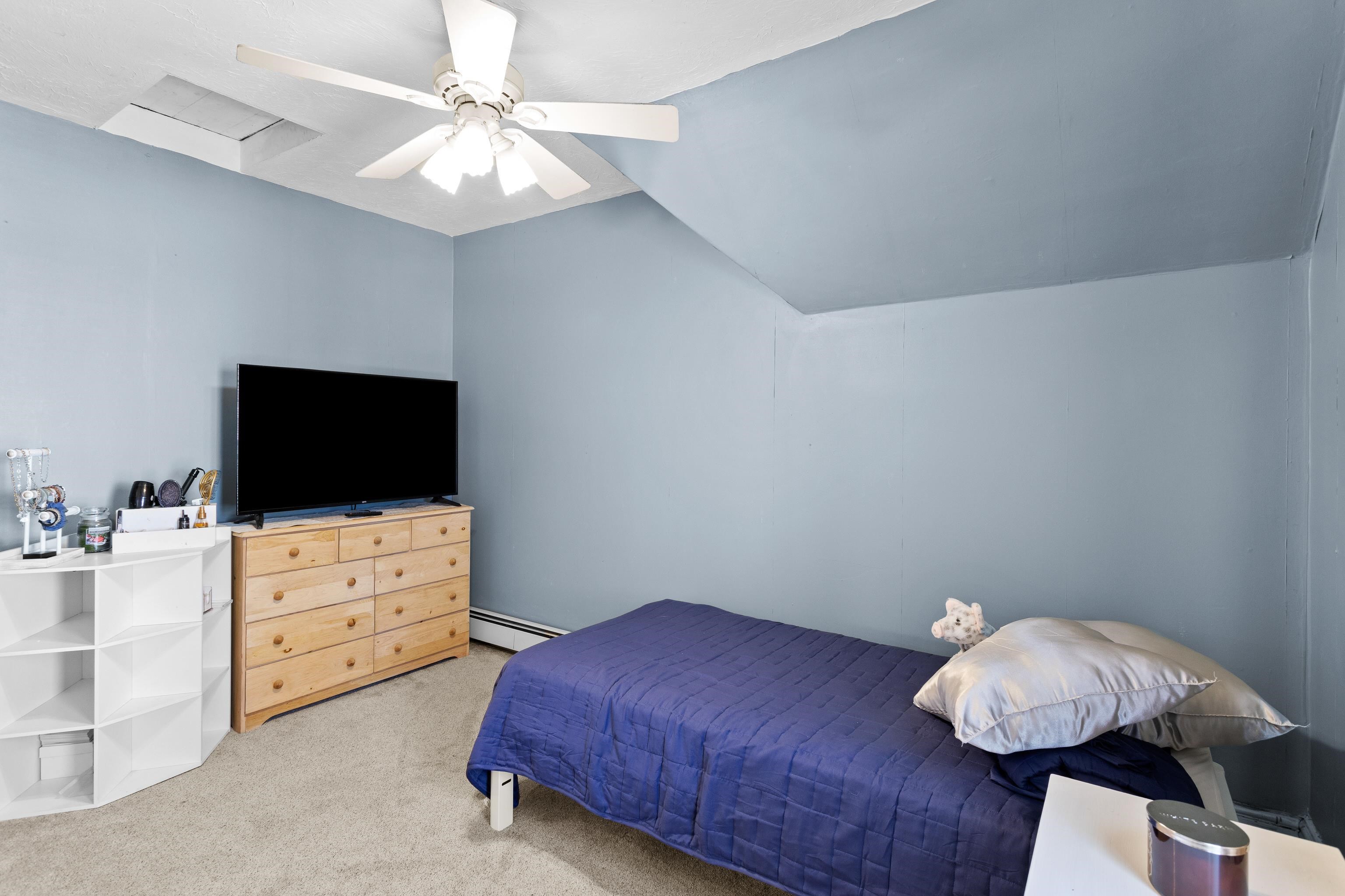 148 Cypress Street Manchester, NH 03103 - Photo 37 of 42