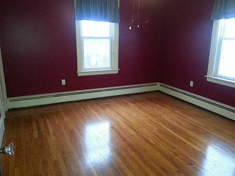 120 Fulton Street Woonsocket, RI 02895 - Photo 12 of 25 Living Room.
