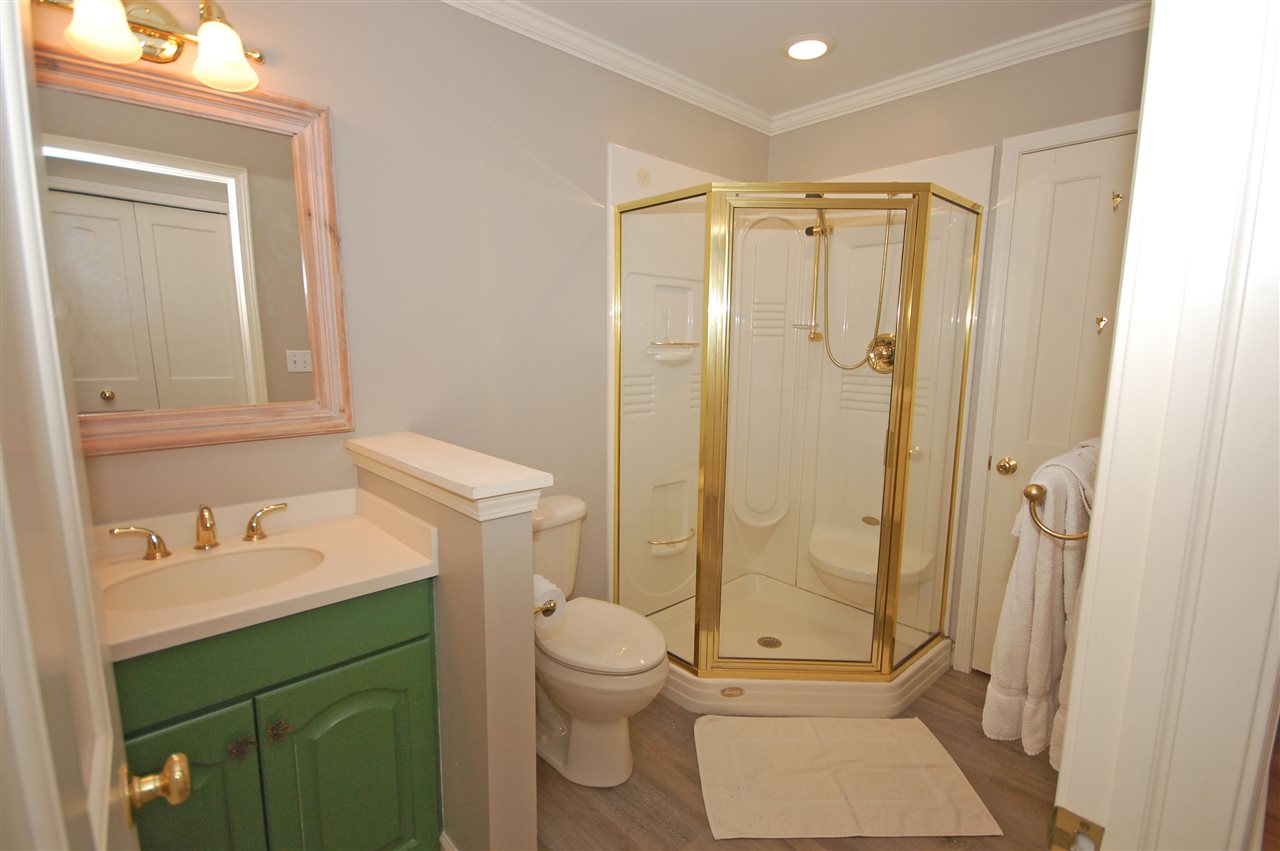 6710 South Dunns Farm Road Maple City, MI 49664 - Photo 29 of 37 1863576-31.JPG