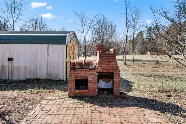 $299,999 | 179 Stephens Lane, Thomasville, NC 27360