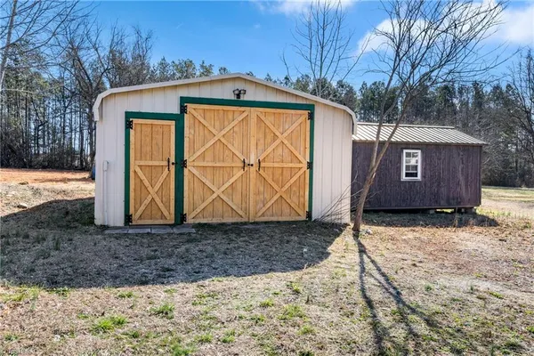 $299,999 | 179 Stephens Lane, Thomasville, NC 27360