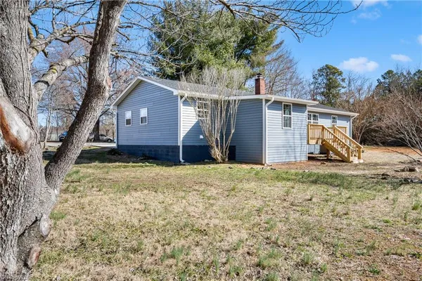 $299,999 | 179 Stephens Lane, Thomasville, NC 27360
