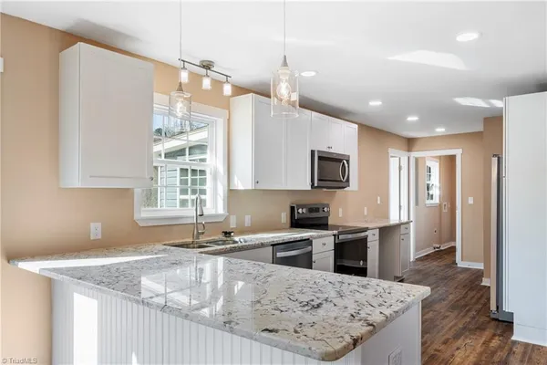 $299,999 | 179 Stephens Lane, Thomasville, NC 27360