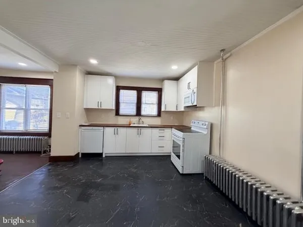 $2,750 | 3502 Littlestown Pike, Westminster, MD 21158