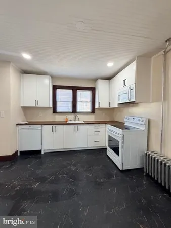 $2,750 | 3502 Littlestown Pike, Westminster, MD 21158