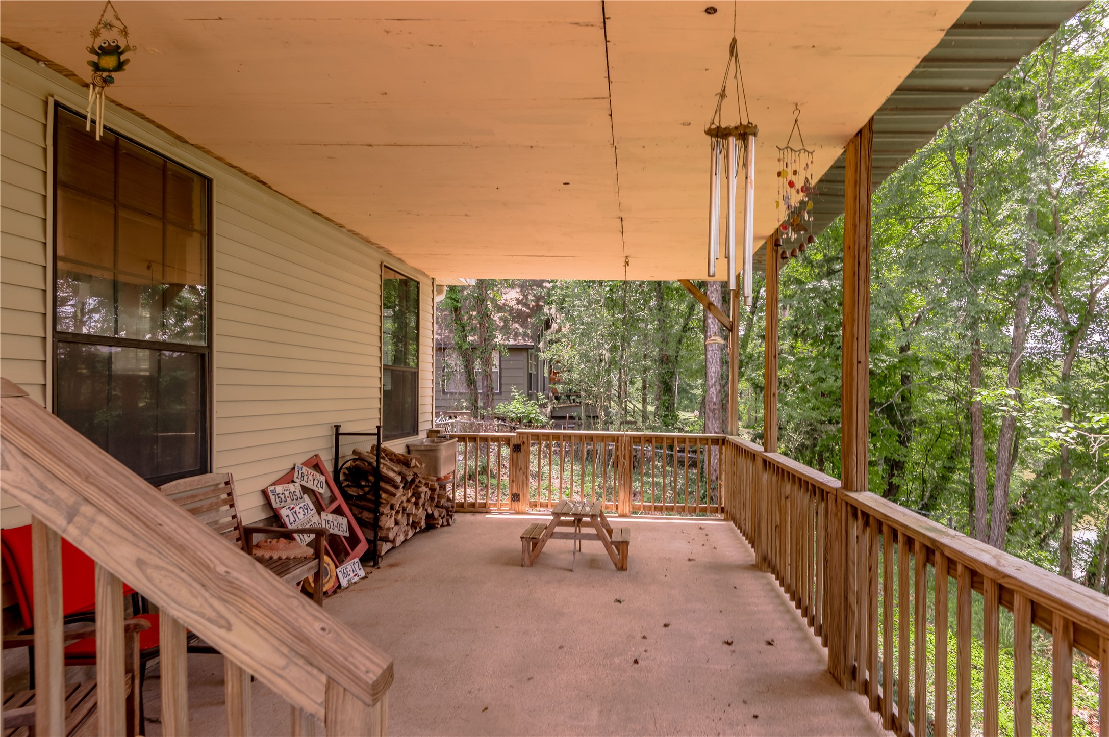 109 Hill Top Road Huntsville, TX 77320 - Photo 21 of 38 a view of balcony with furniture