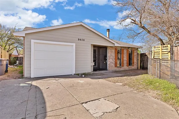 $1,800 | 9456 Culberson Street, Dallas, TX 75227