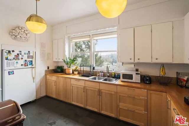 $1,499,000 | 200 North Avenue 66, Los Angeles, CA 90042