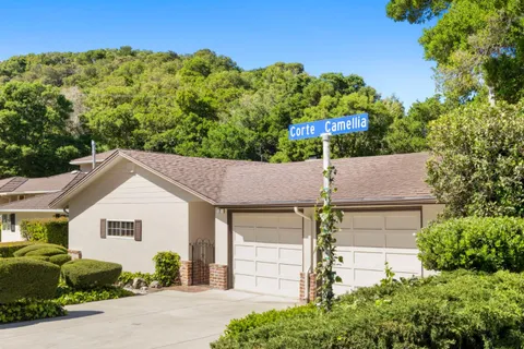 $2,195,000 | 2 Corte Camellia, Millbrae, CA 94030