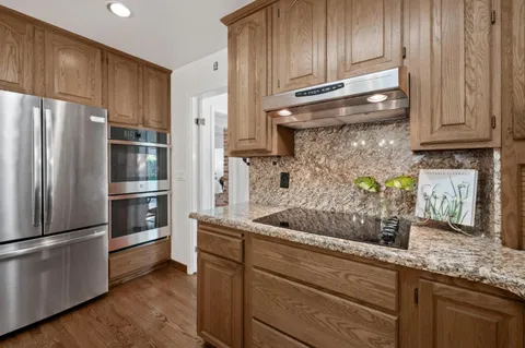 $2,195,000 | 2 Corte Camellia, Millbrae, CA 94030