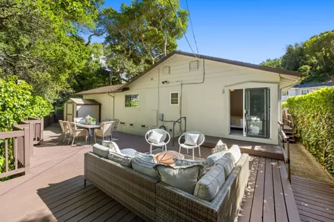 $2,195,000 | 2 Corte Camellia, Millbrae, CA 94030