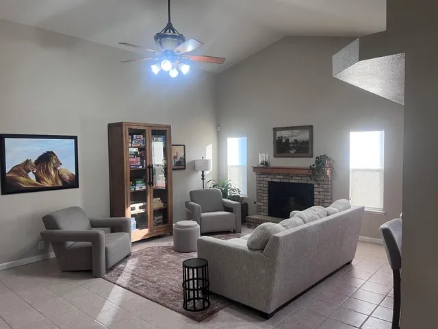 $694,900 | 3335 Scottlee Drive, Turlock, CA 95382