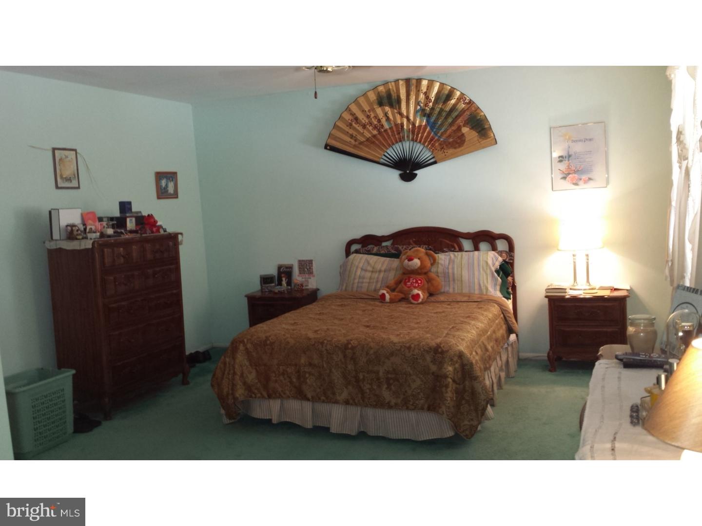1609 Royal Place Clementon, NJ 08021 - Photo 14 of 25 Gallery Image 14