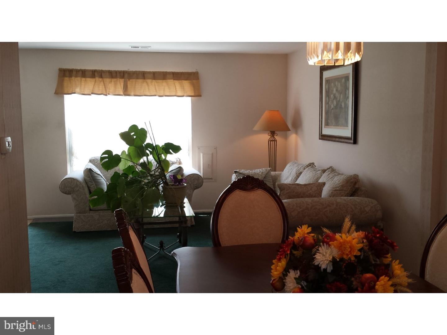 1609 Royal Place Clementon, NJ 08021 - Photo 7 of 25 Gallery Image 7