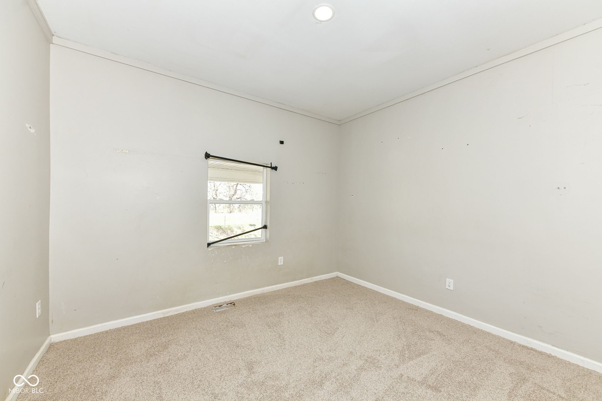 1411 Home Avenue Anderson, IN 46016 - Photo 10 of 22