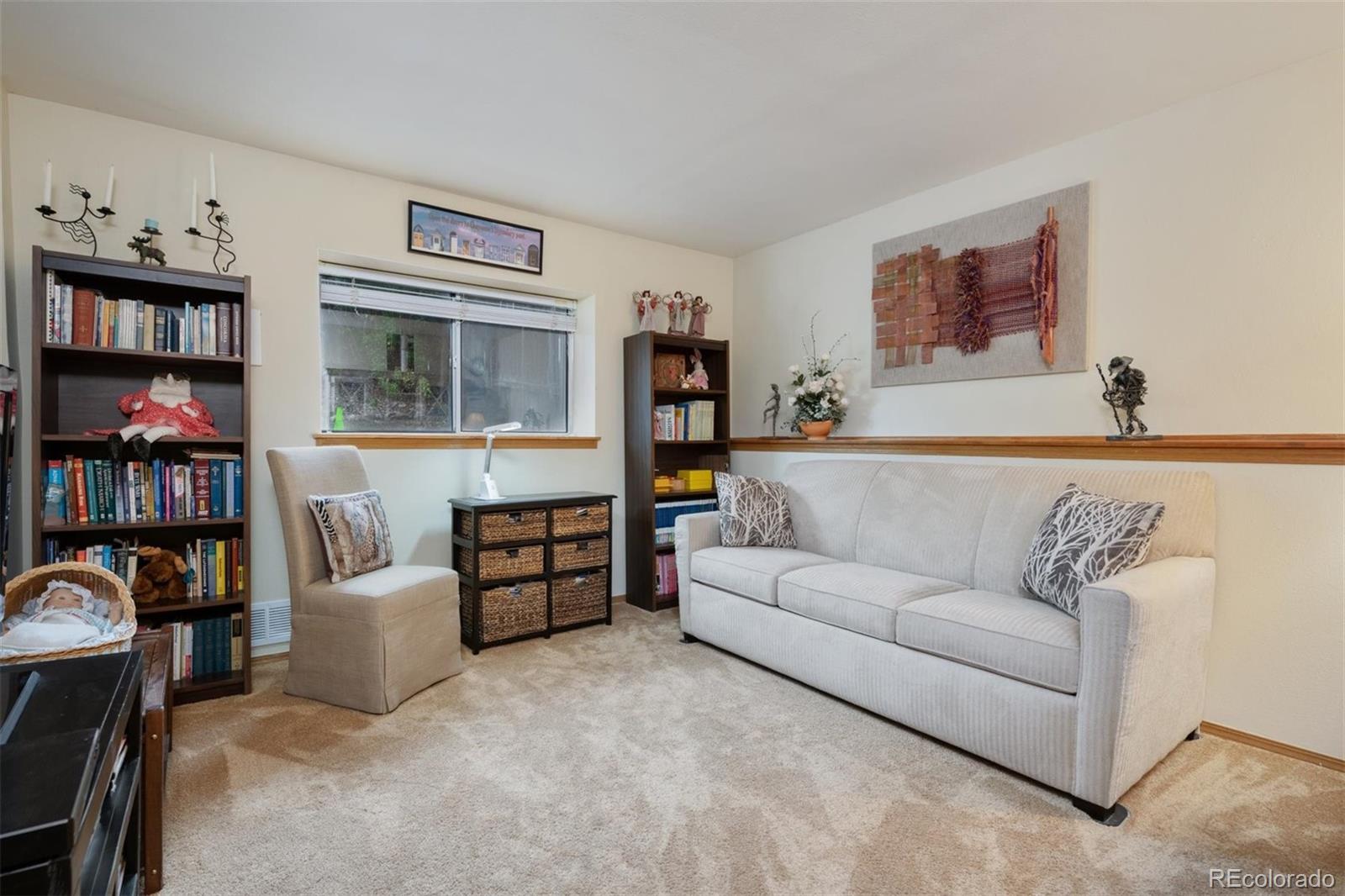 553 East Chiswick Circle Highlands Ranch, CO 80126 - Photo 13 of 19