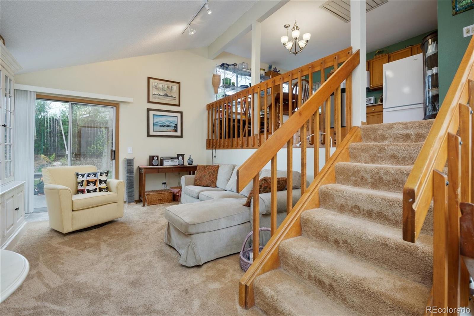 553 East Chiswick Circle Highlands Ranch, CO 80126 - Photo 2 of 19