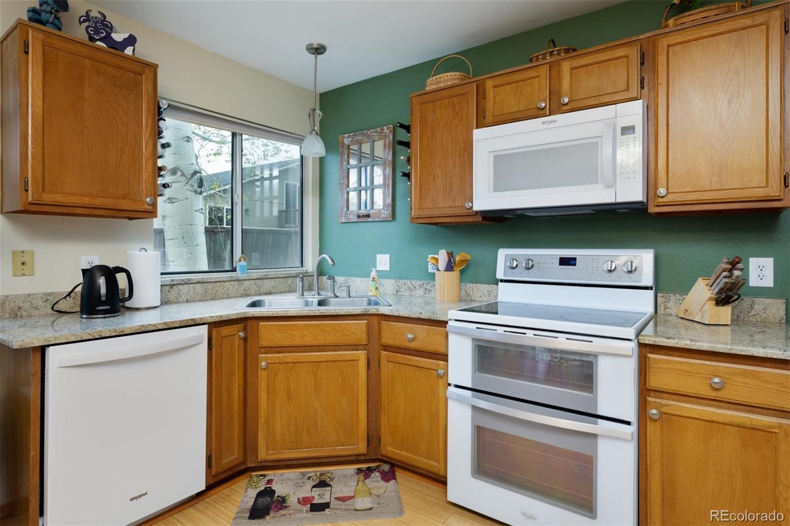 553 East Chiswick Circle Highlands Ranch, CO 80126 - Photo 7 of 19