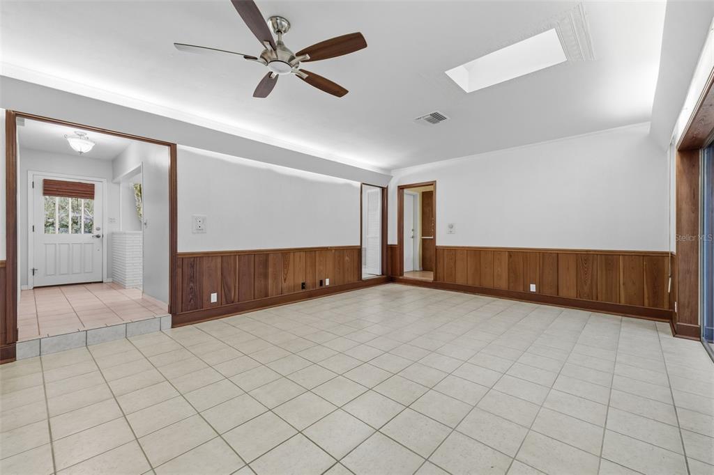 216 Inverness Avenue Temple Terrace, FL 33617 - Photo 11 of 54 Gallery Image 11