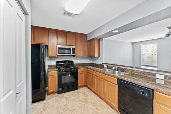 $1,550 | 320 Trestle Tree, Unit 32, San Marcos, TX 78666