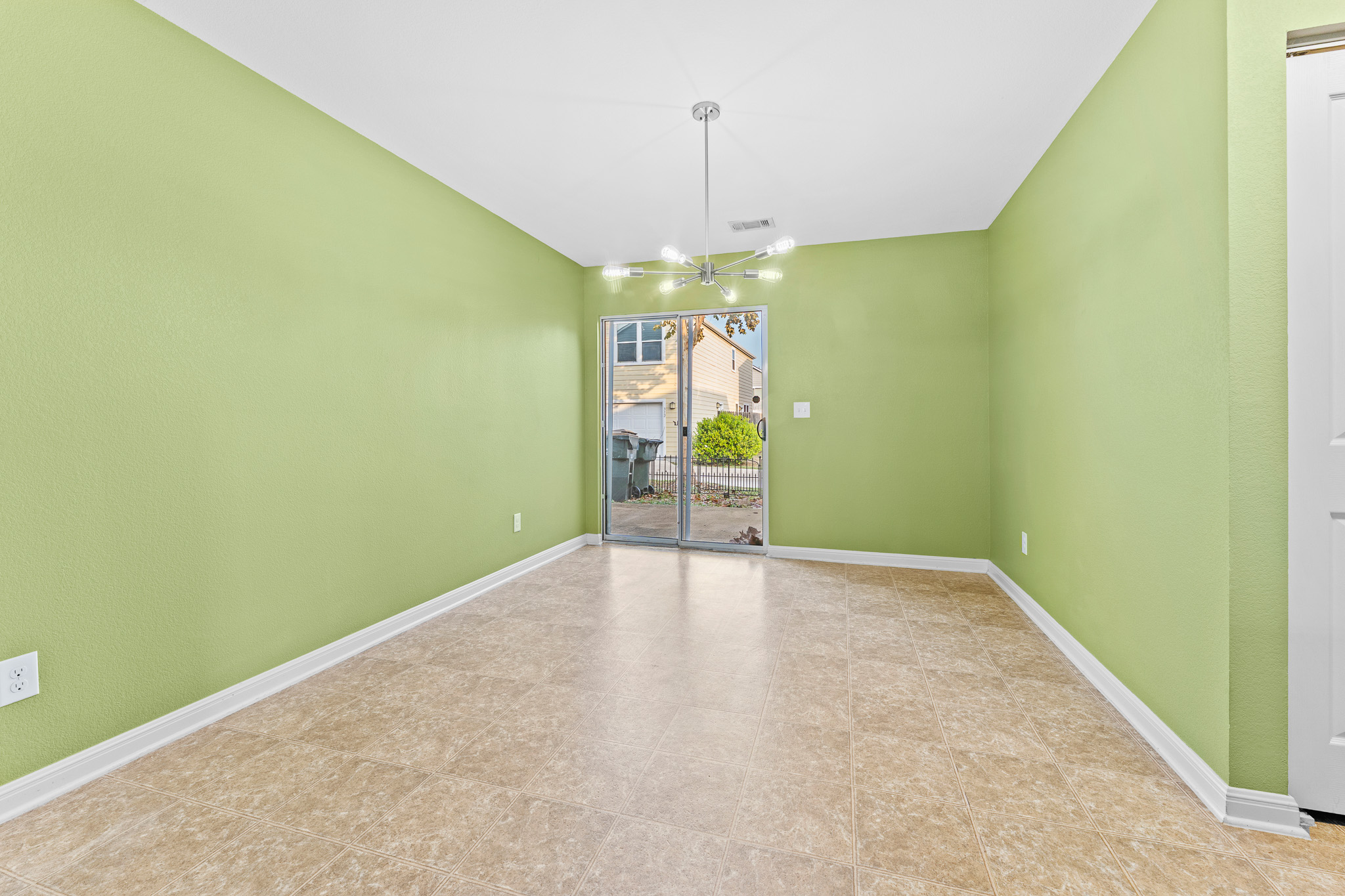 320 Trestle Tree, Unit 32 San Marcos, TX 78666 - Photo 9 of 35