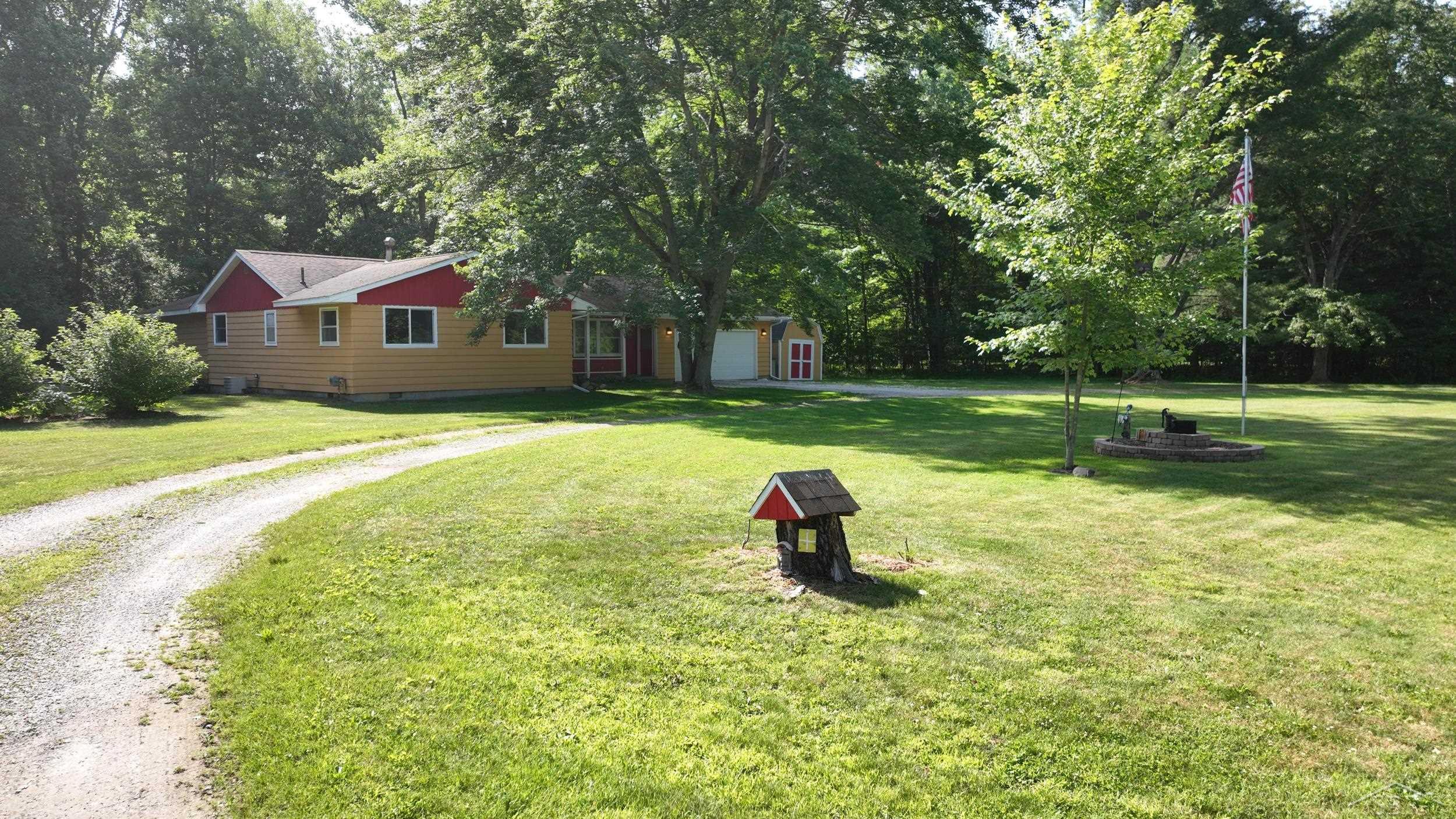 549 South 8 Mile Road Midland, MI 48640 - Photo 4 of 55 50213614-ad4f5060-4382-4ab3-a0d8-d8ee2aeb5a0b.JPG