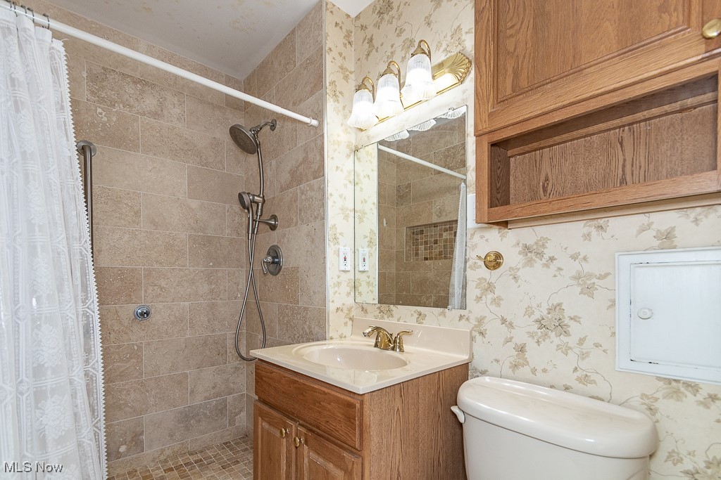 1147 Belrose Road Cleveland, OH 44124 - Photo 17 of 27 Gallery Image 17