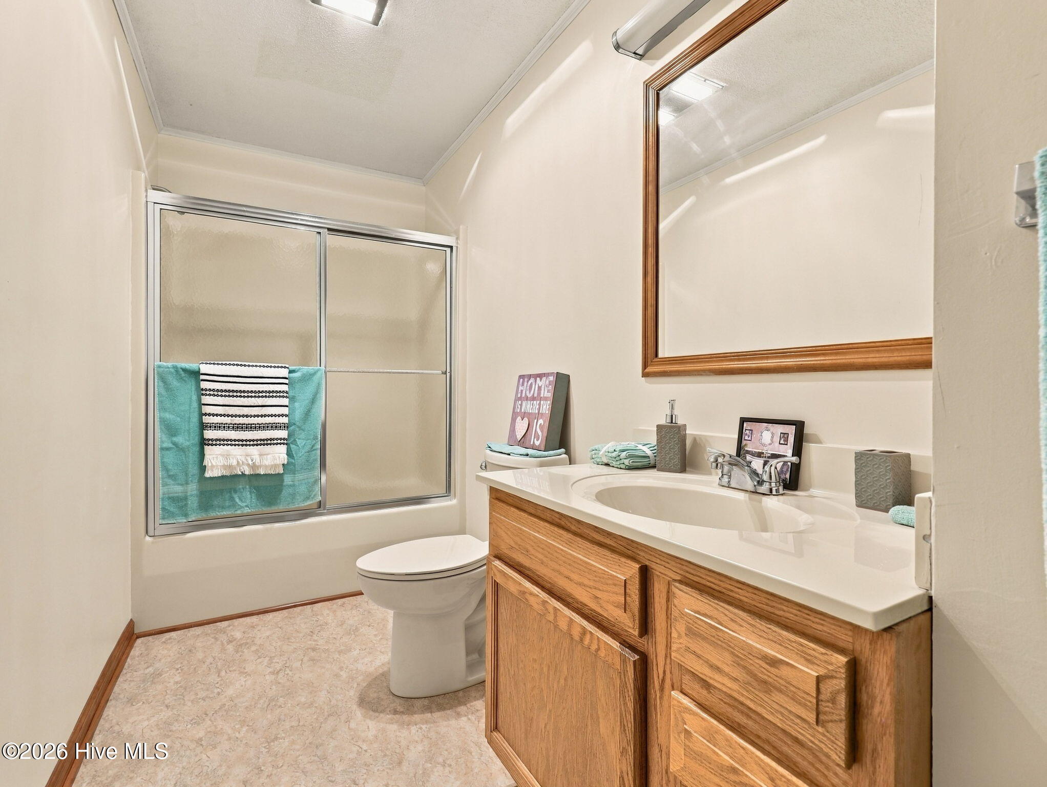 519 Edwards Road Jacksonville, NC 28540 - Photo 38 of 61 Bathroom #2