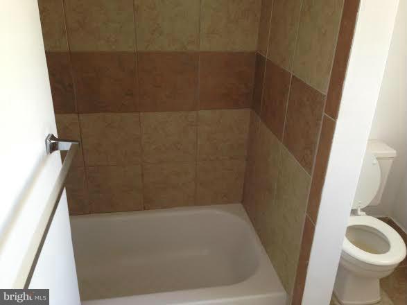 2915 Johnson Road Falls Church, VA 22042 - Photo 12 of 18 Bath (Master)