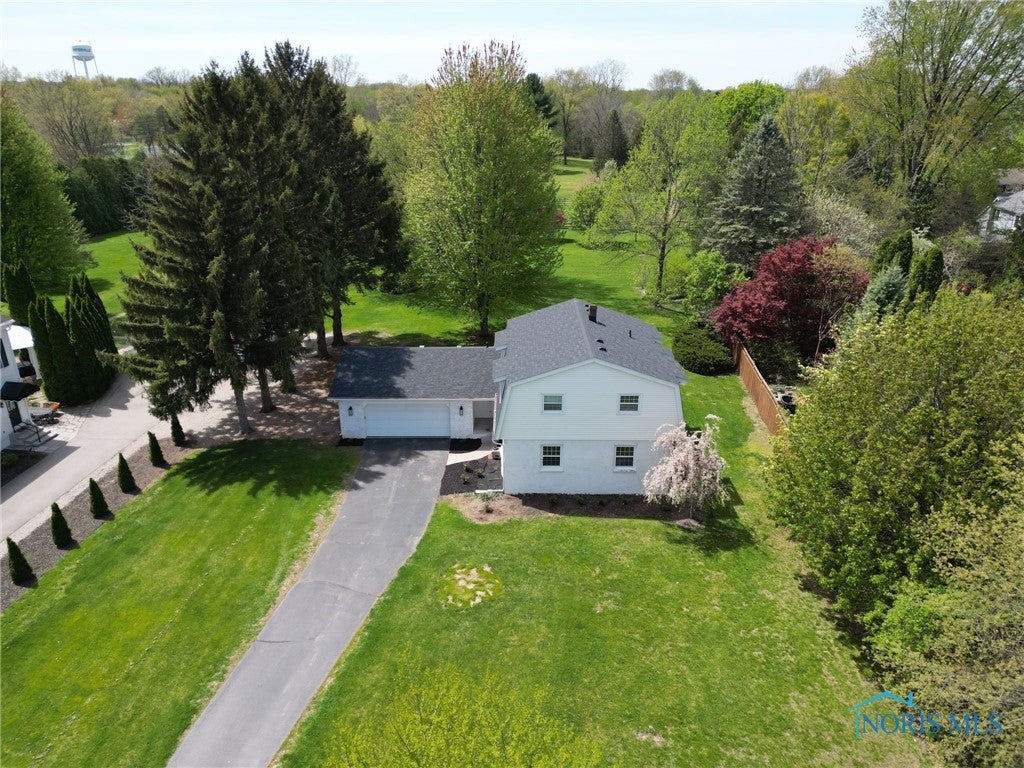 395 Canal Road Waterville, OH 43566 - Photo 4 of 42 Gallery Image 4