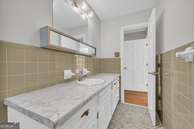 $790,000 | 451 Toms Creek Road, Martin, GA 30557