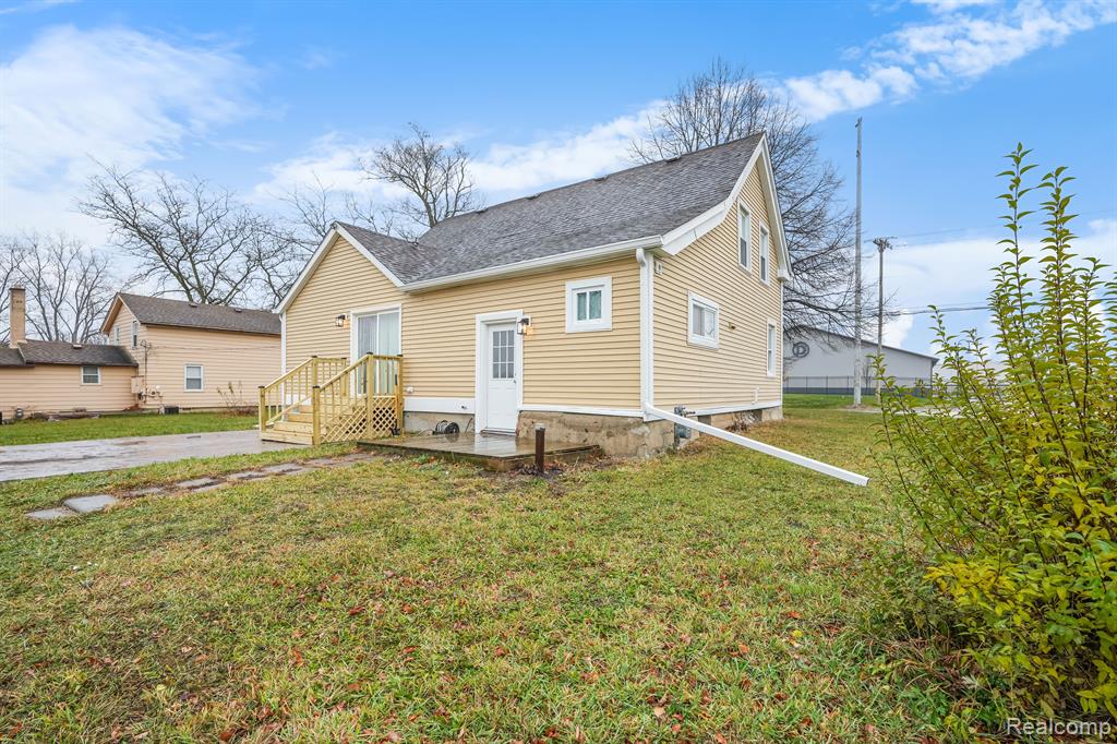 15411 33 Mile Road Armada, MI 48005 - Photo 18 of 31