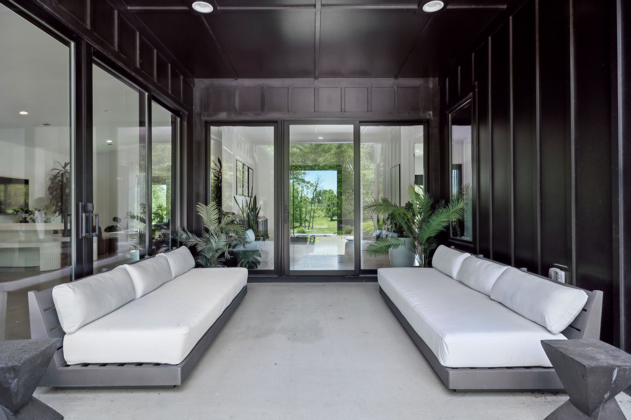 4160 Clovercroft Road Franklin, TN 37067 - Photo 20 of 62 a living room with furniture and a large window