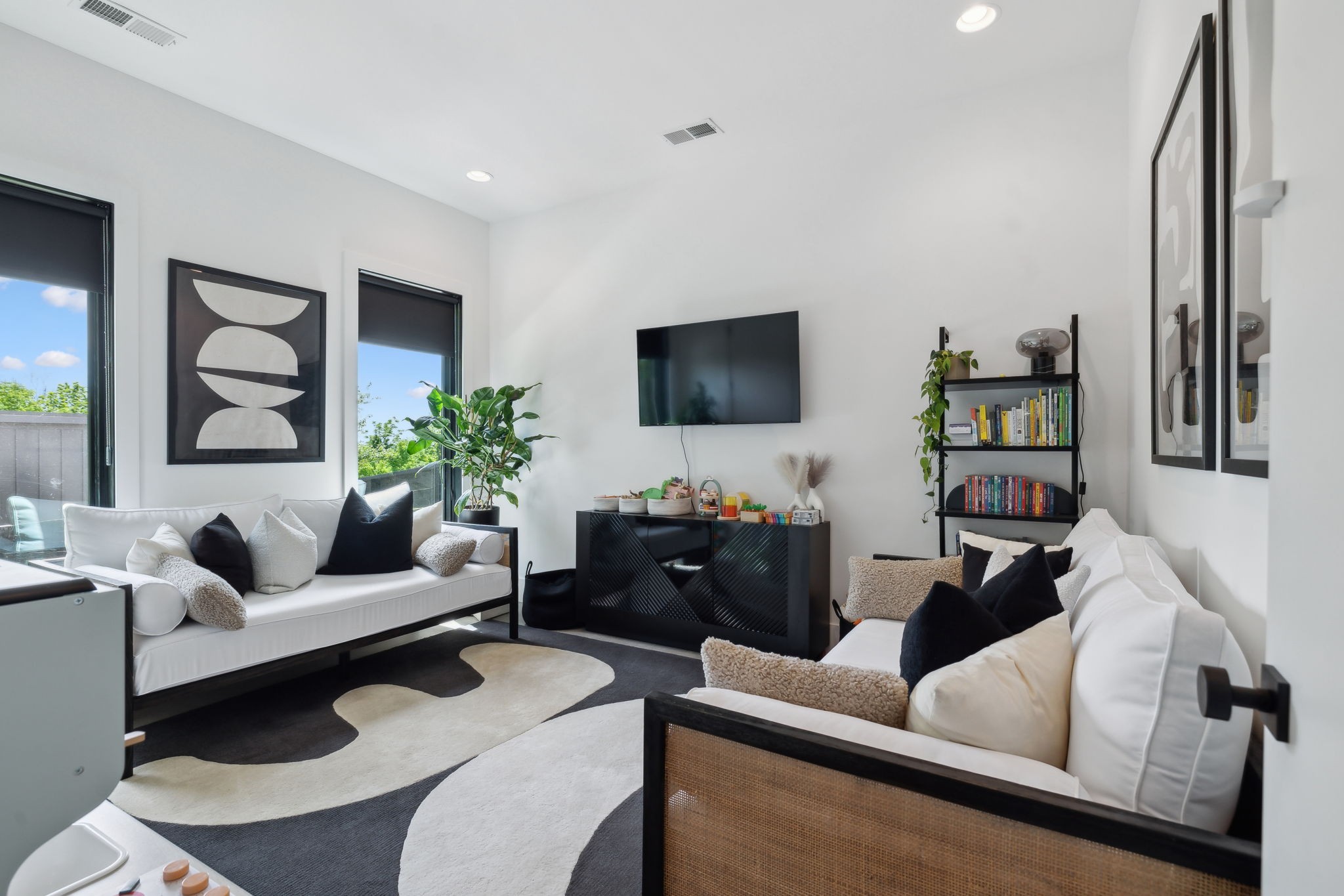 4160 Clovercroft Road Franklin, TN 37067 - Photo 43 of 62 a living room with furniture and a flat screen tv