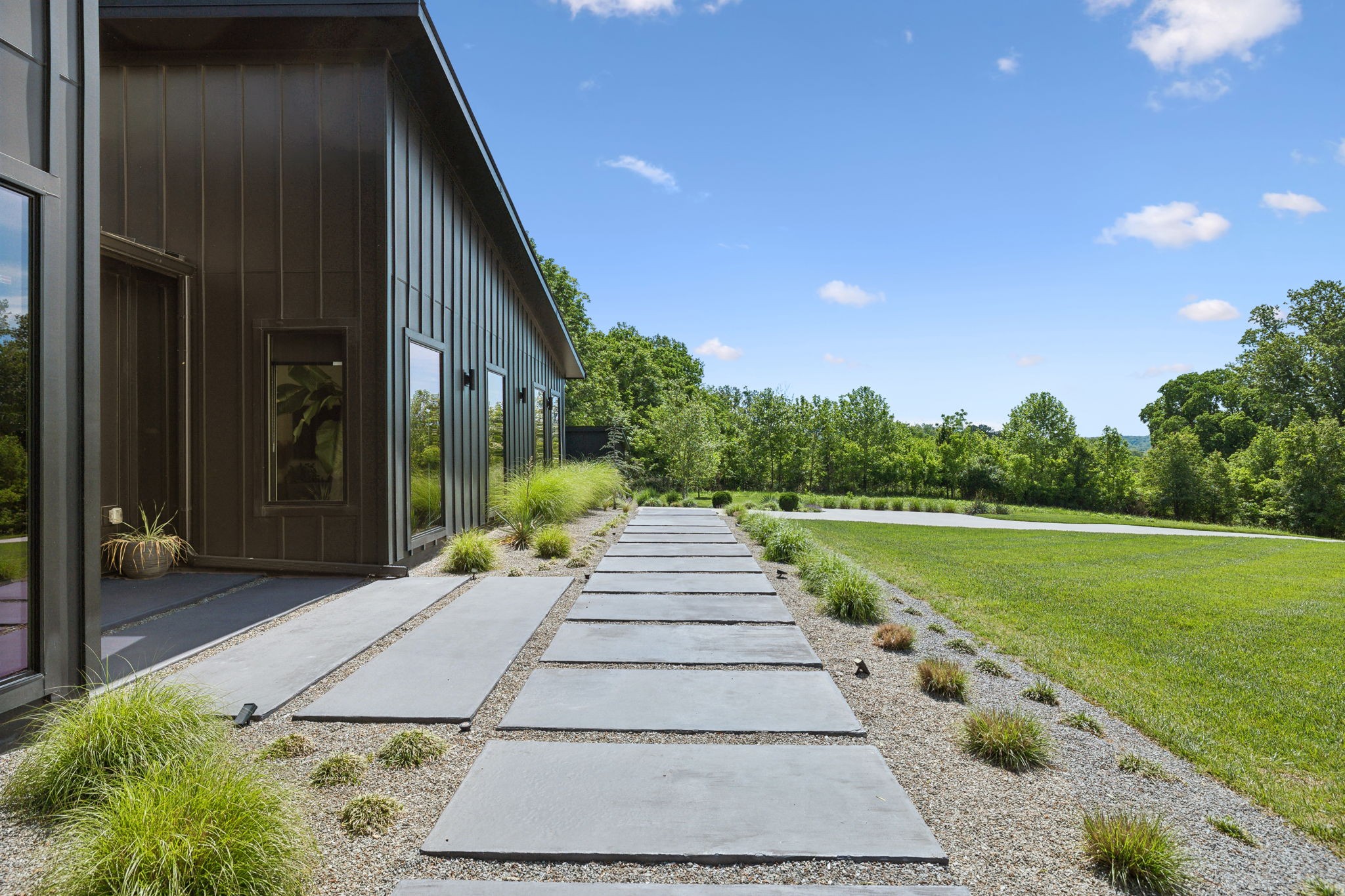 4160 Clovercroft Road Franklin, TN 37067 - Photo 57 of 62 a view of a patio with a yard
