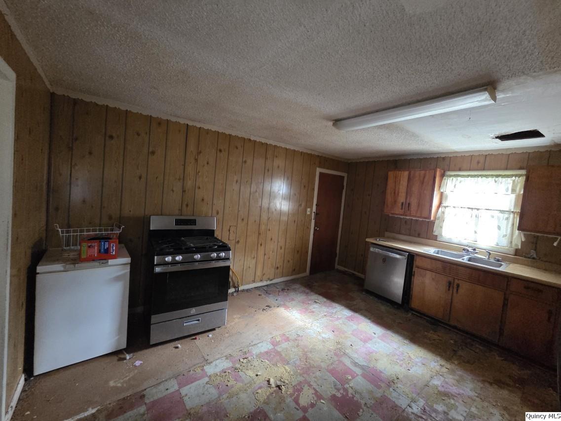 1324 North 9th Street Quincy, IL 62301 - Photo 7 of 12