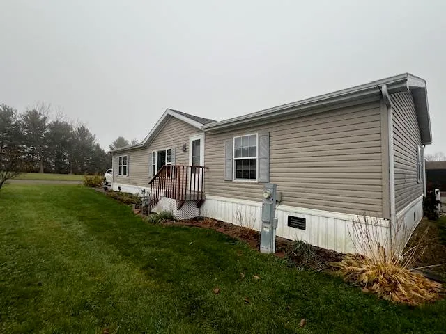 $110,000 | 2216 Edgeview Drive, Monroe, WI 53566
