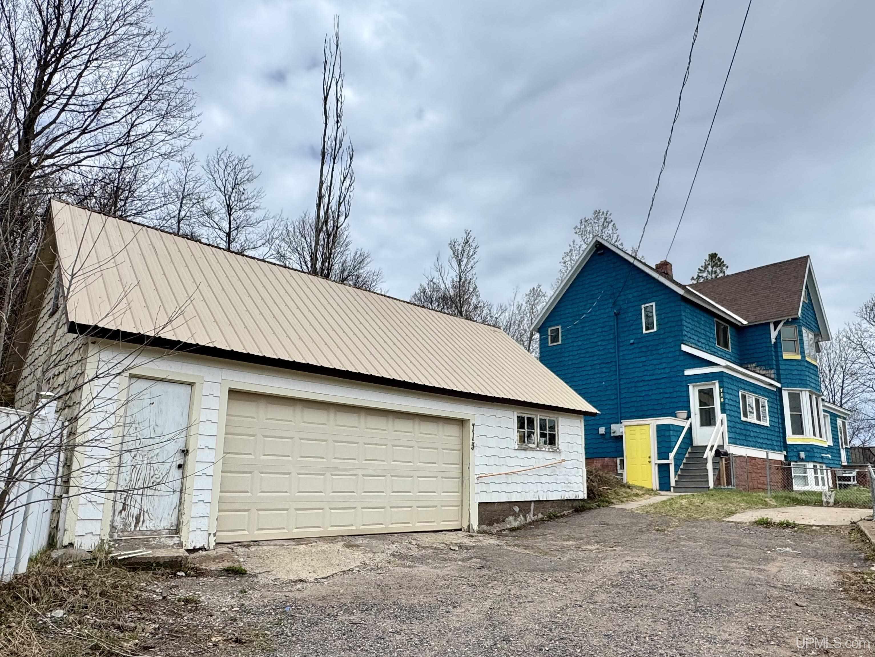 715 North 2nd Street Ishpeming, MI 49849 - Photo 4 of 35