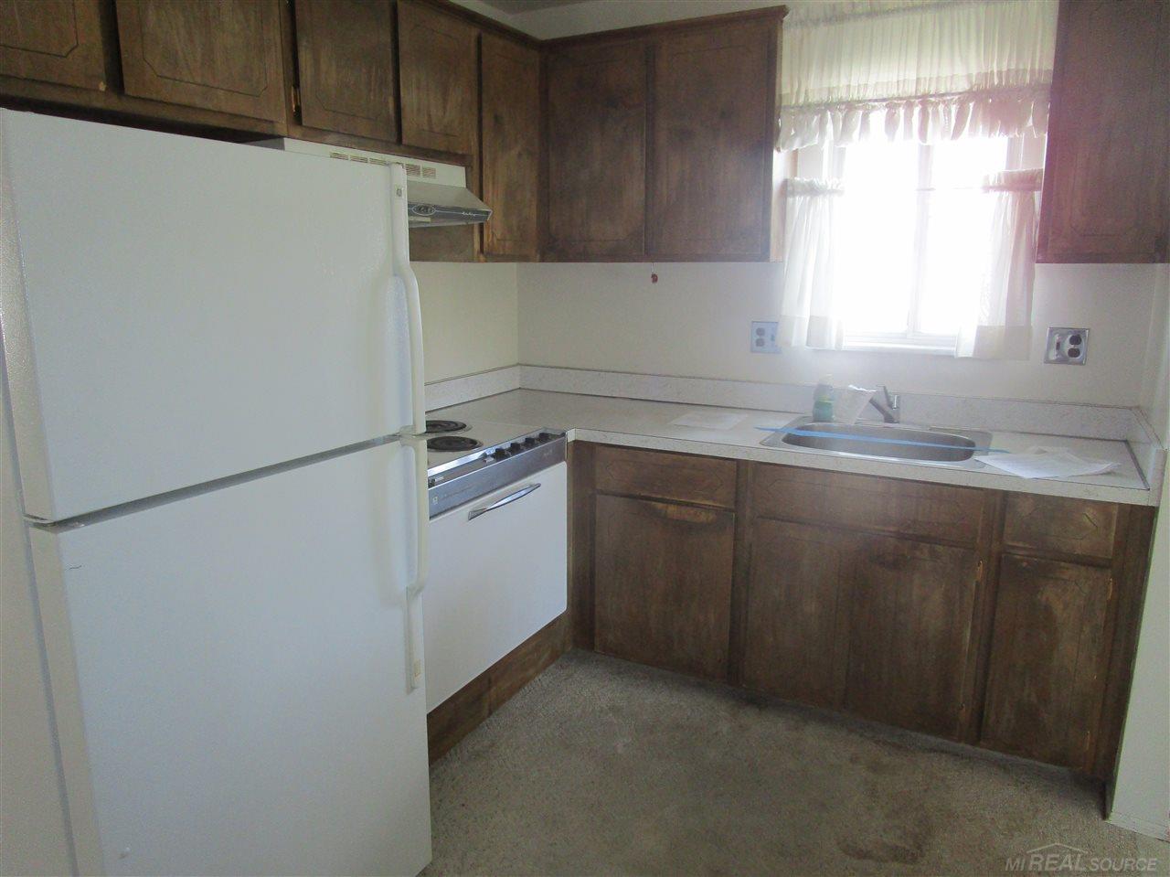 29660 Hoover Road Warren, MI 48093 - Photo 5 of 8