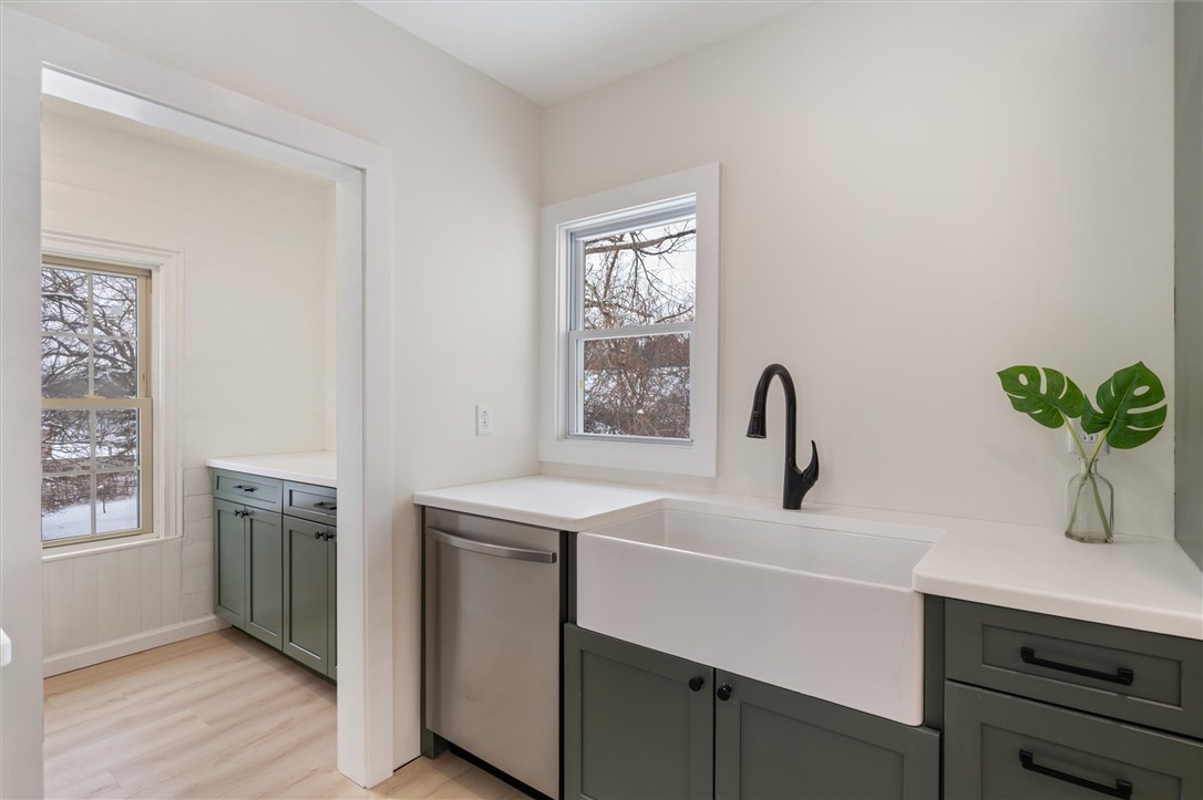 24 Fitch Avenue Auburn, NY 13021 - Photo 12 of 50 Kitchen and pantry