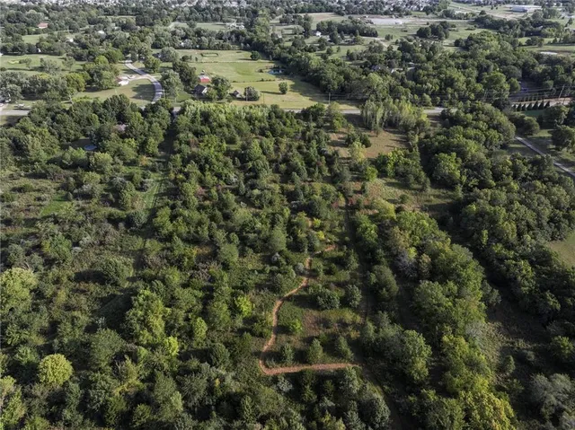 $500,000 | Hubach Hill Road, Raymore, MO 64083