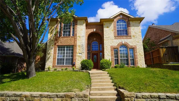 $2,700 | 2060 Garden Crest Drive, Rockwall, TX 75087