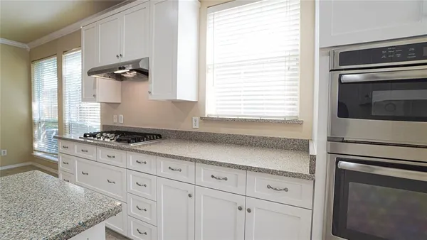 $2,700 | 2060 Garden Crest Drive, Rockwall, TX 75087