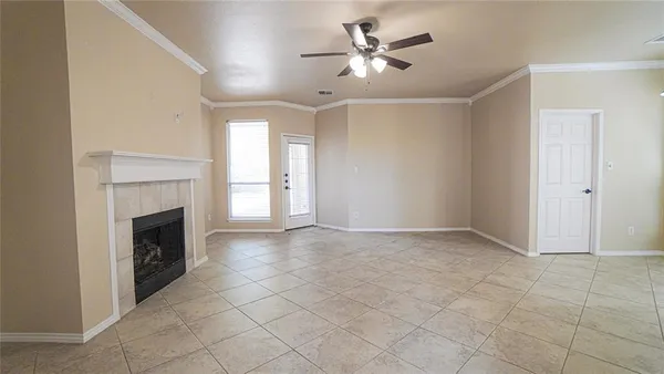 $2,700 | 2060 Garden Crest Drive, Rockwall, TX 75087