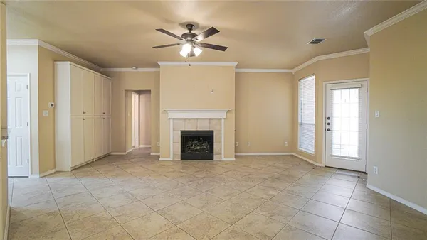 $2,700 | 2060 Garden Crest Drive, Rockwall, TX 75087